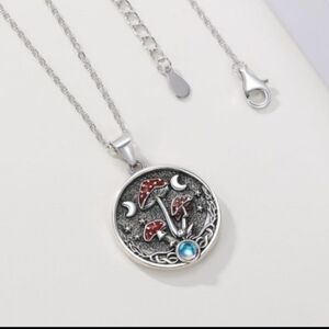 NWT Sterling Silver and Moonstone Pendant Necklace, 18+2"